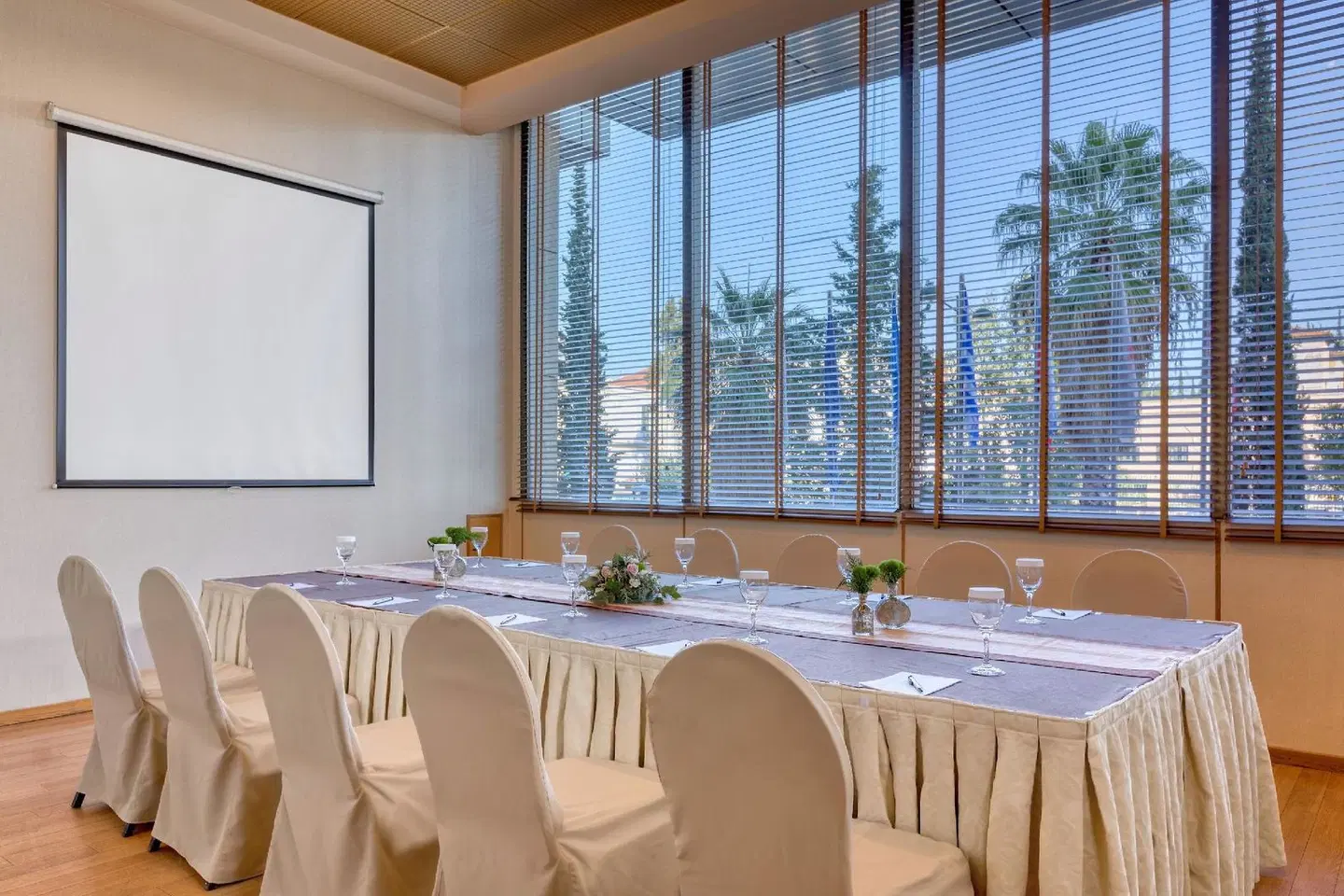 Divani Caravel Konferenz