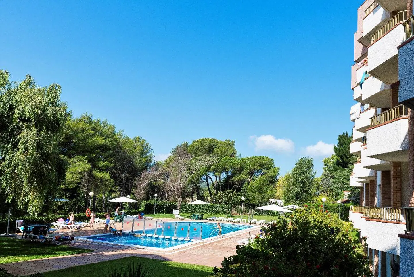 Aparthotel Las Mariposas OUTDOOR_POOL