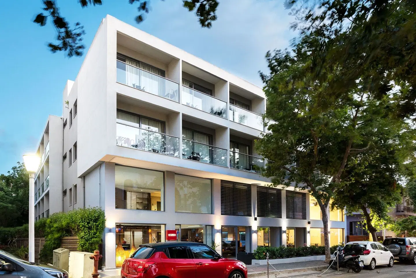 Oktober Downtown Boutique Hotel EXTERIOR