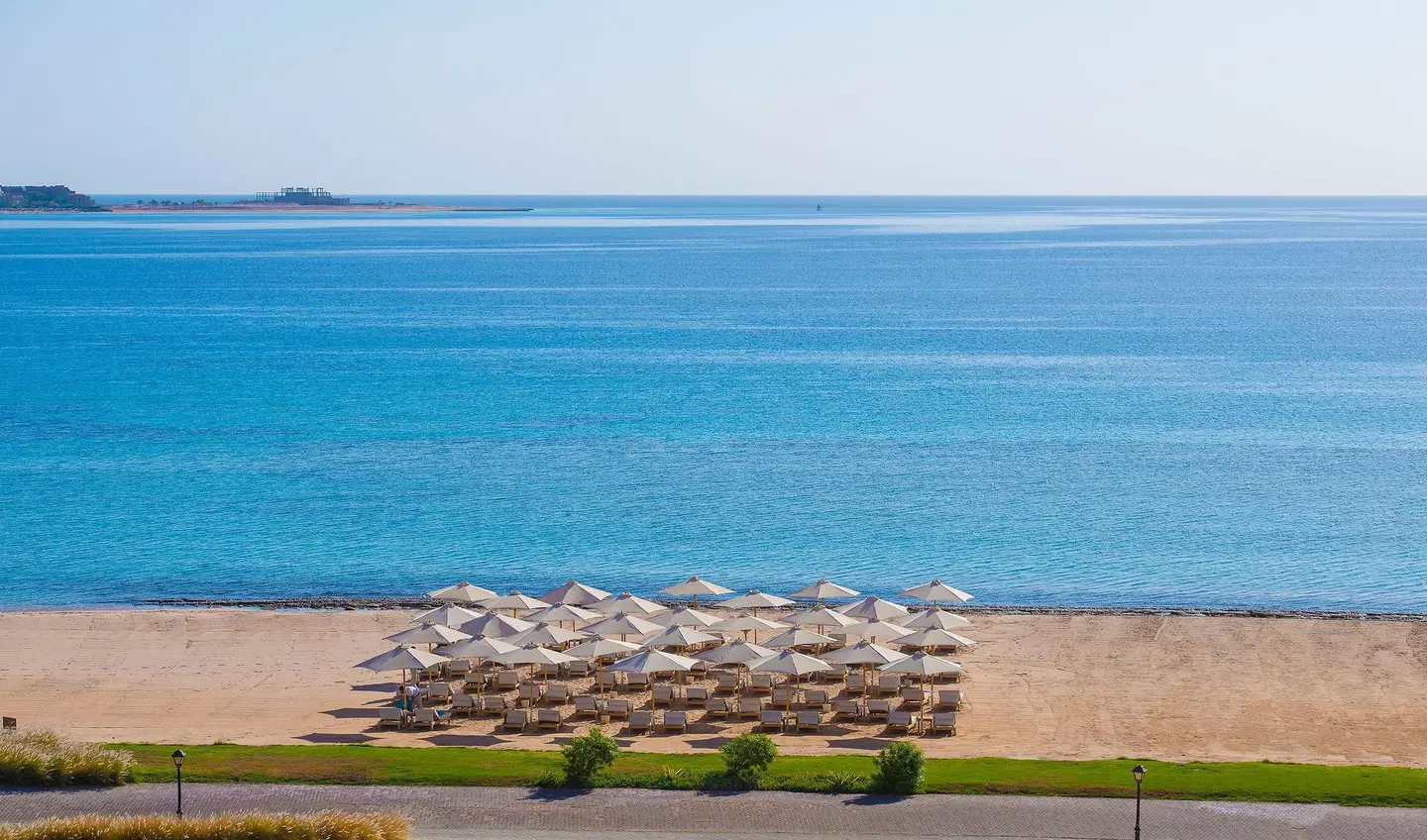 Baron Palace Sahl Hasheesh Strand