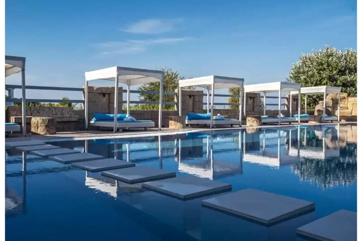 Island Beach Resort OUTDOOR_POOL