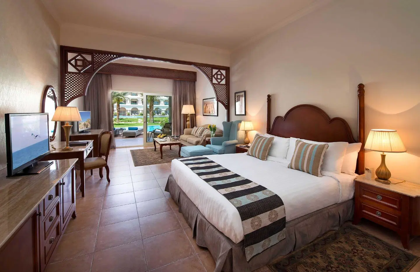 Baron Palace Sahl Hasheesh ROOM_VIEW