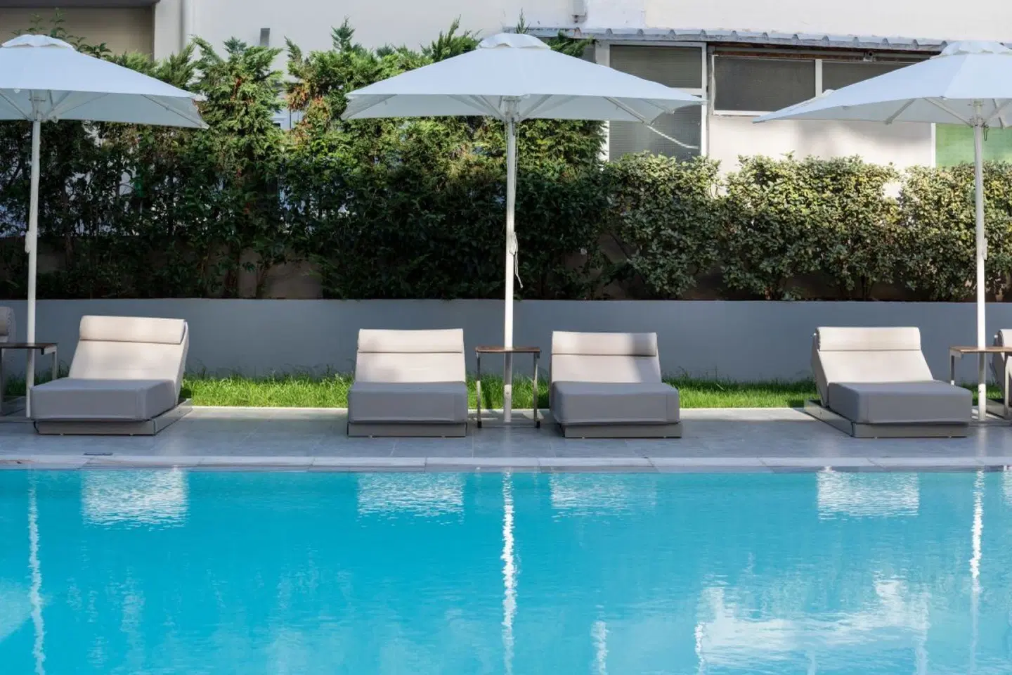 Oktober Downtown Boutique Hotel OUTDOOR_POOL