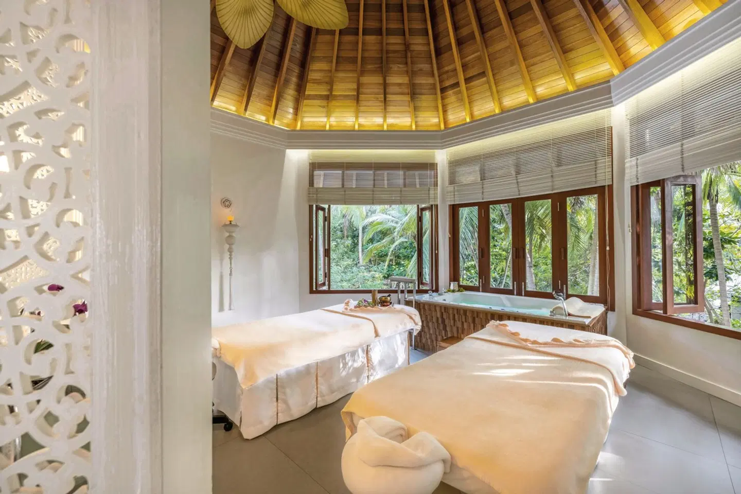 Dusit Thani Maldives ROOM_EXAMPLE