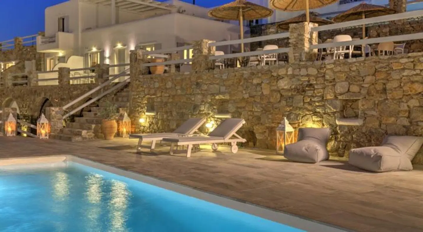 Senses Luxury Villas & Suites Hallenbad