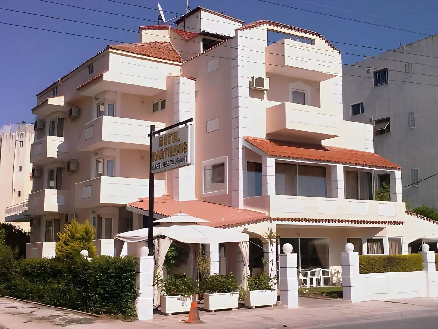 Parthenis Hotel EXTERIOR