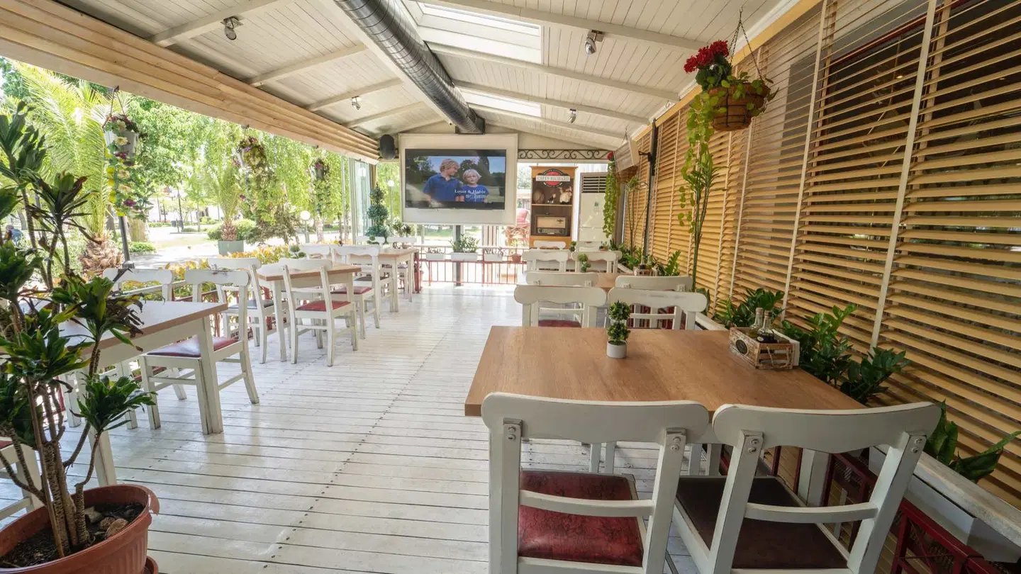 Saint George Hotel & Spa Restaurant