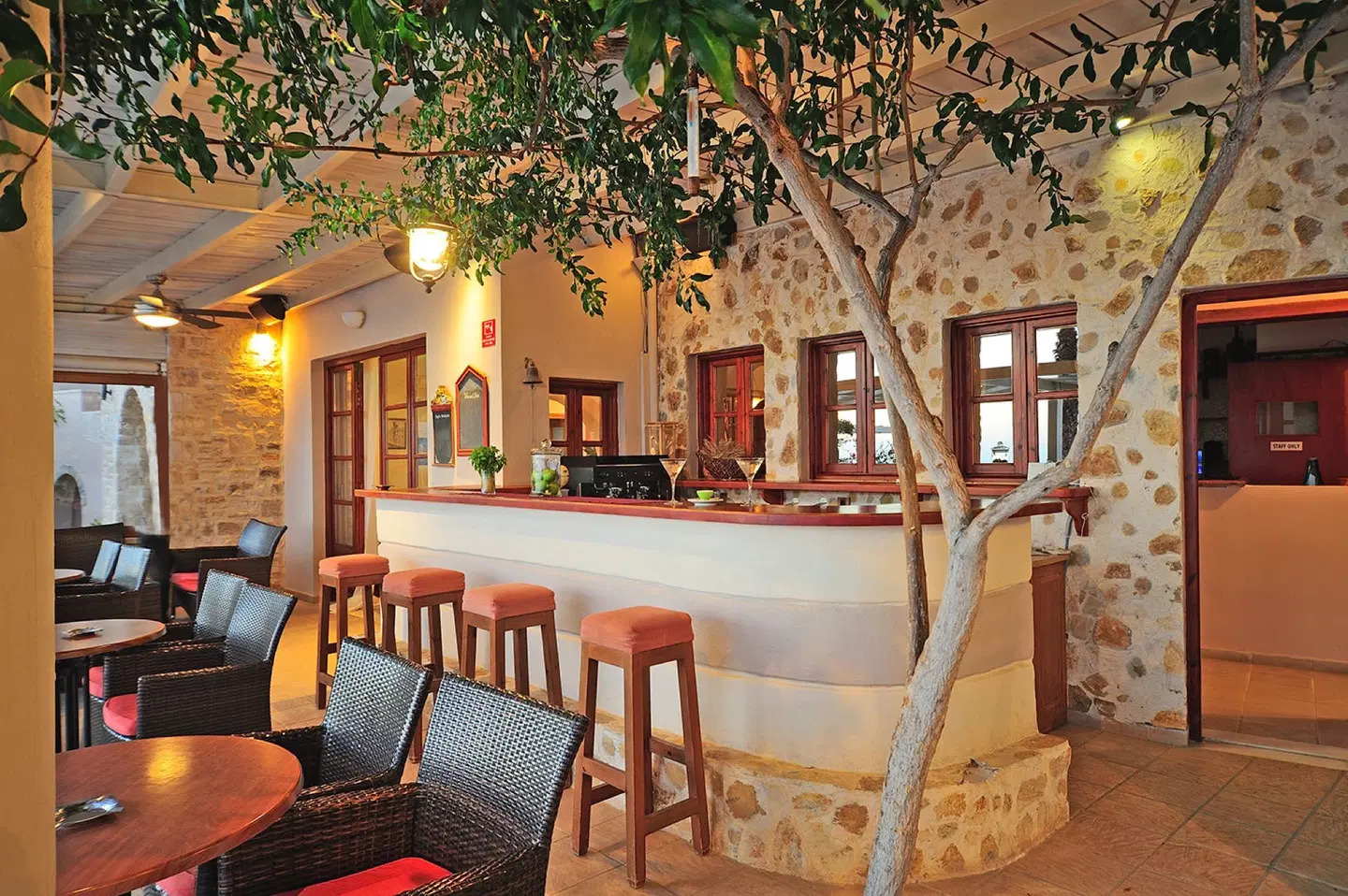 Stefanos Village Bar