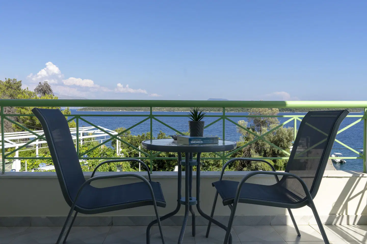 Tropicana Inn Terrasse