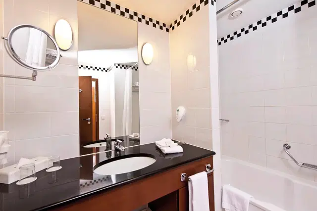 Radisson Blu Park Hotel & Conference Centre Badezimmer