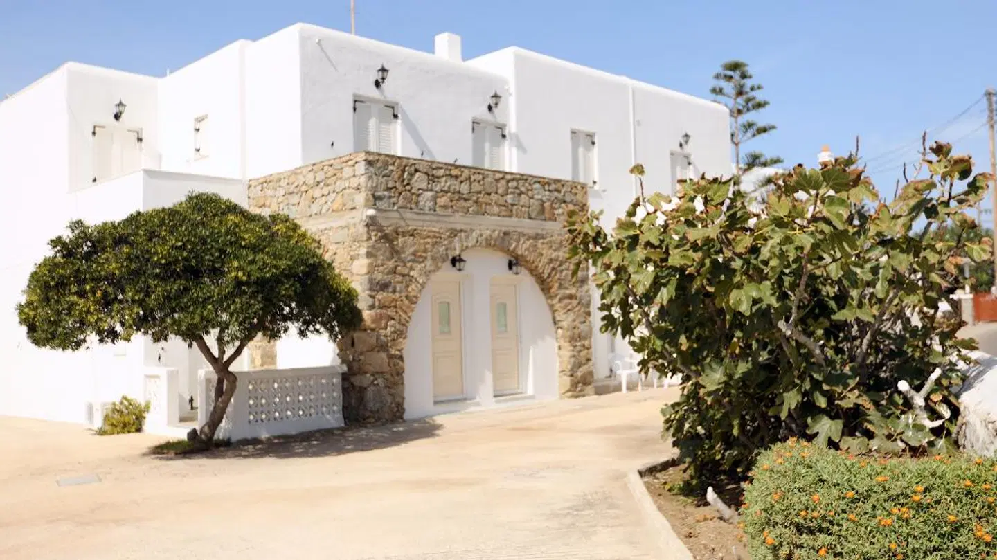 Peter's Studios EXTERIOR