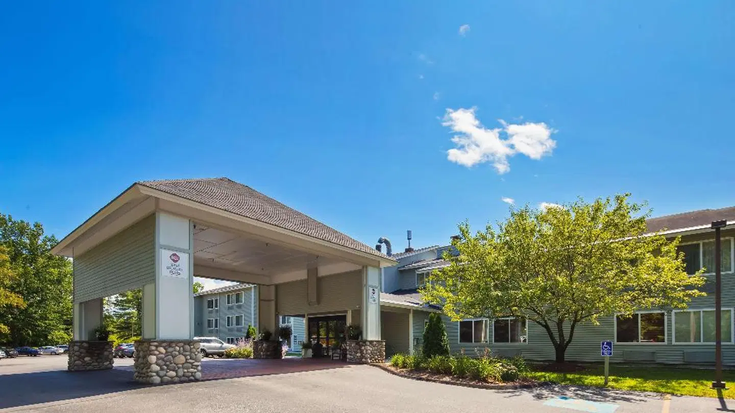 Best Western Plus Windjammer Inn & Conference Center EXTERIOR