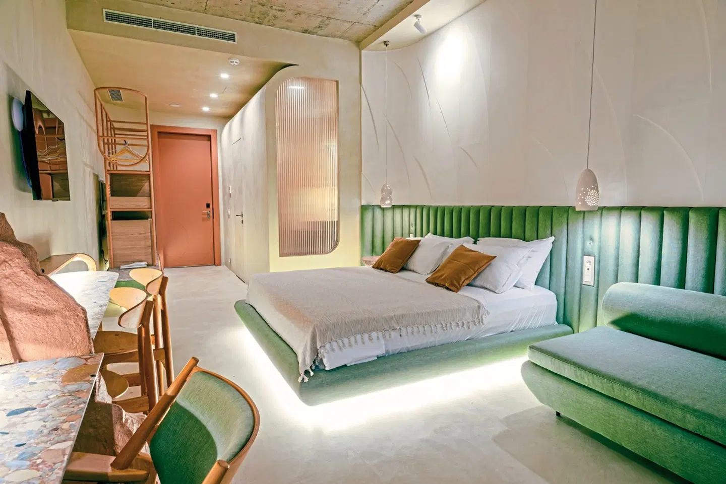 Epidamn White Sensation ROOM_EXAMPLE