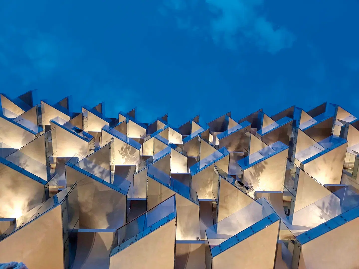 Epidamn White Sensation Terrasse