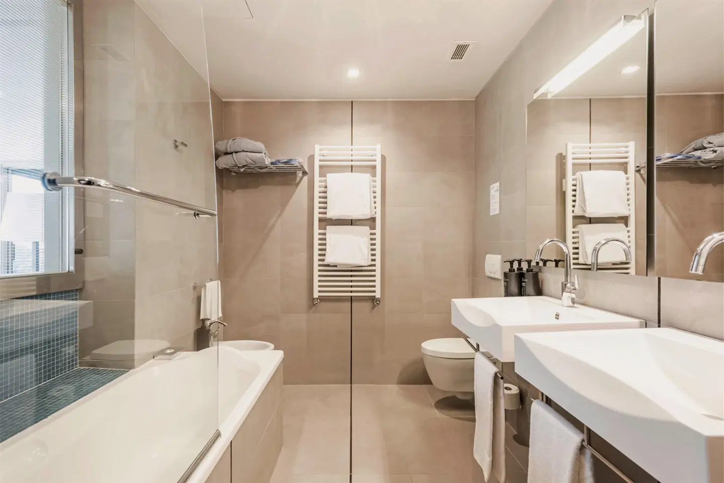 Du Lac et Du Parc Grand Resort Badezimmer