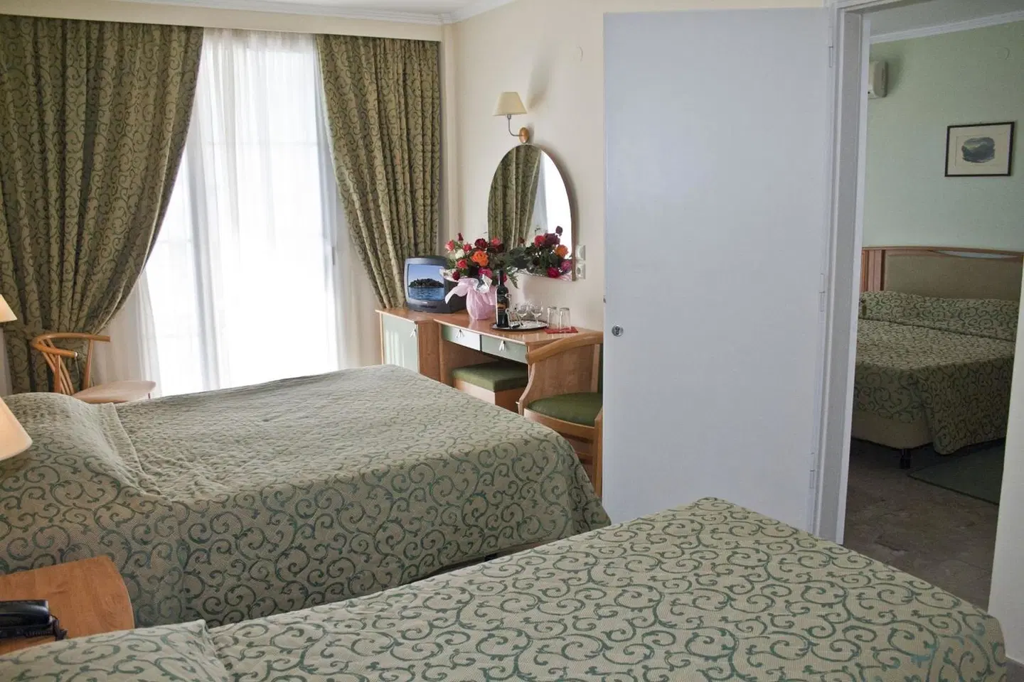 Tolon Holidays Hotel ROOM_EXAMPLE