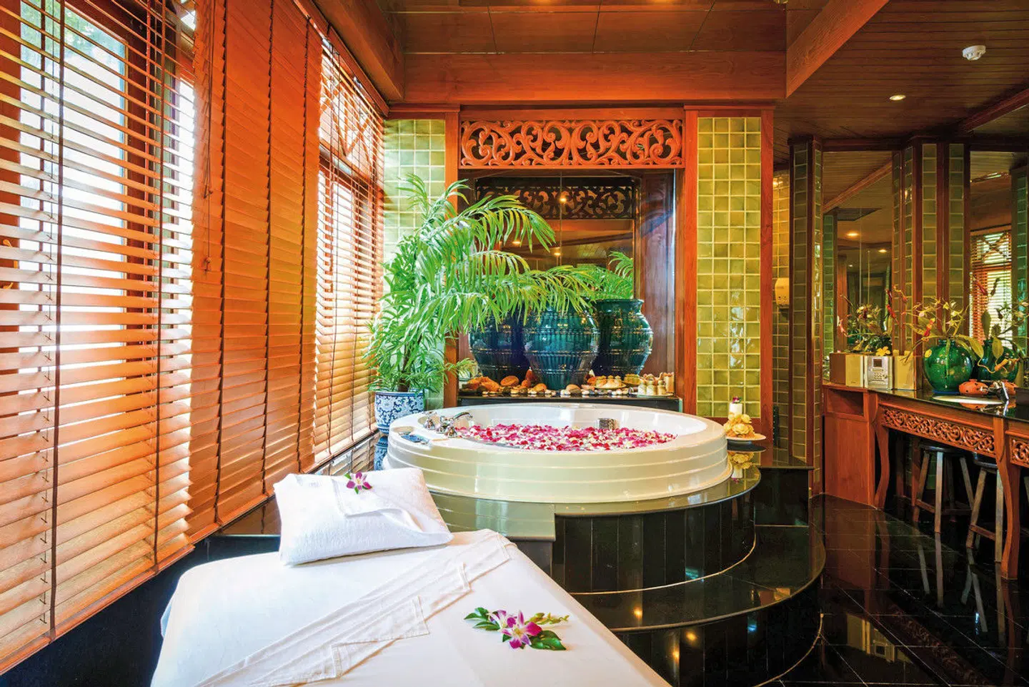 Andaman Seaview Hotel HEALTH_BEAUTY