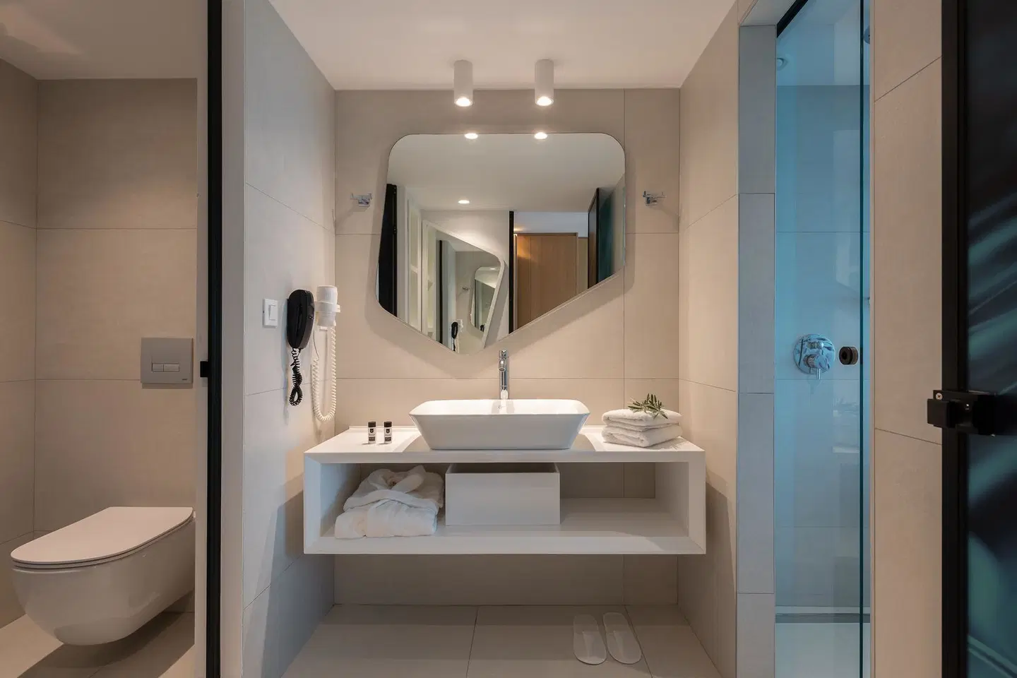 Arina Beach Resort Badezimmer