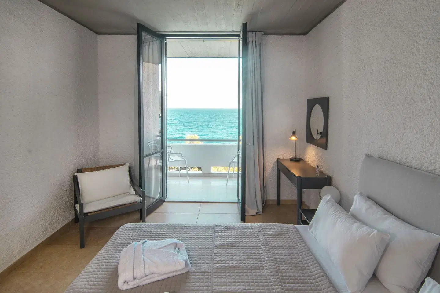 Apollo Resort ROOM_EXAMPLE