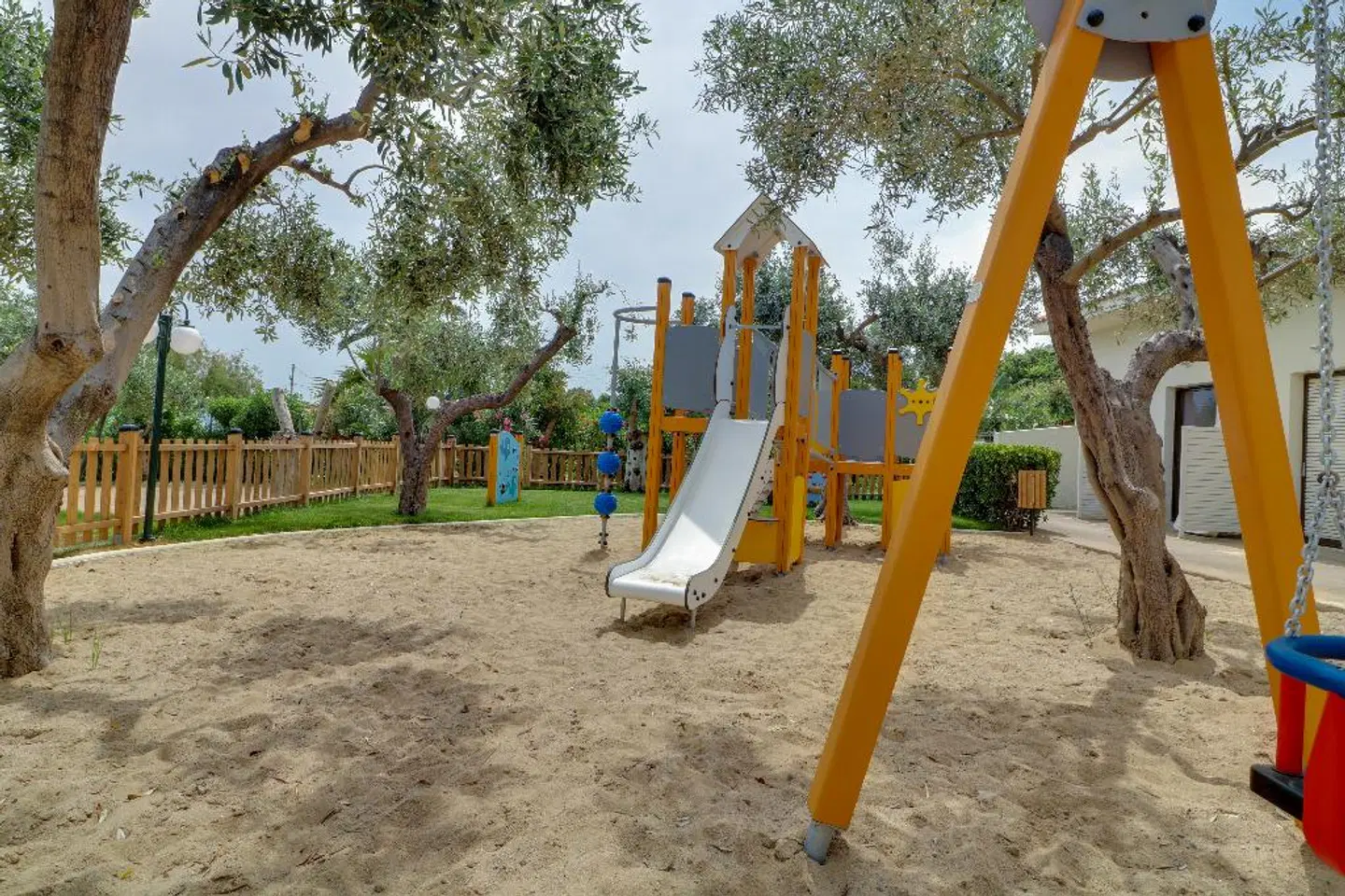 Calamos Beach Family Club Hotel SPORTS_AND_LEISURE