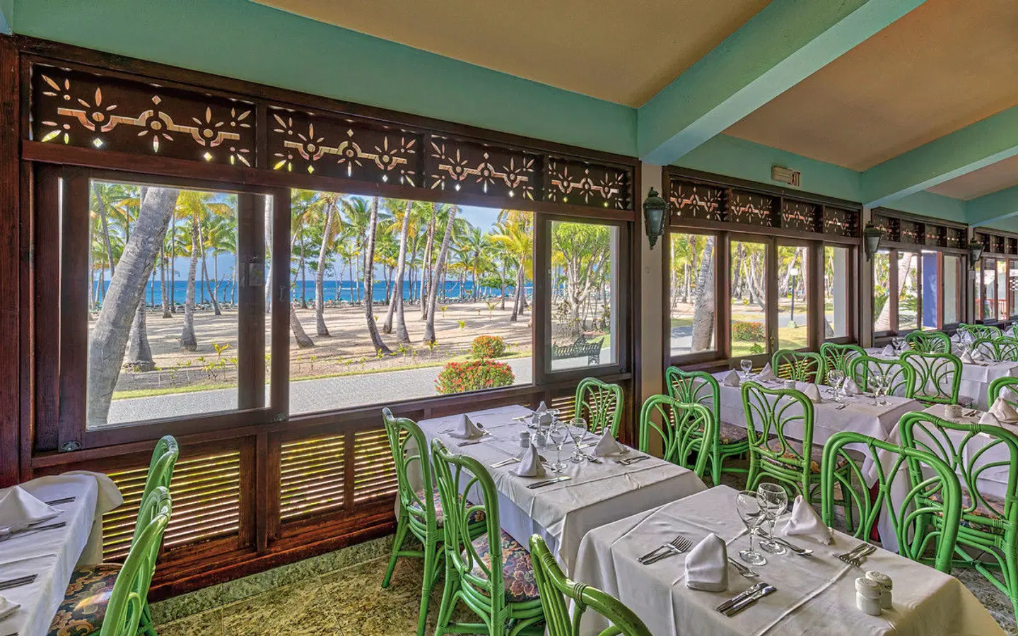 Playabachata Spa Resort Restaurant