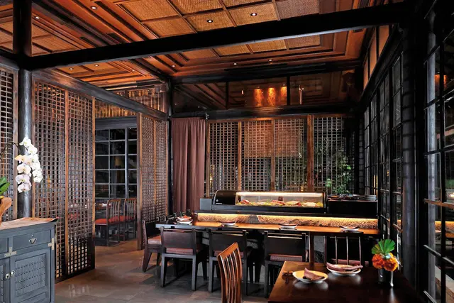 Padma Resort Legian Bar