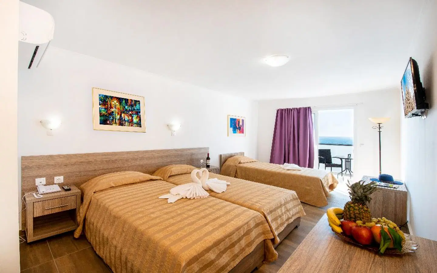 Ilyssion ROOM_EXAMPLE