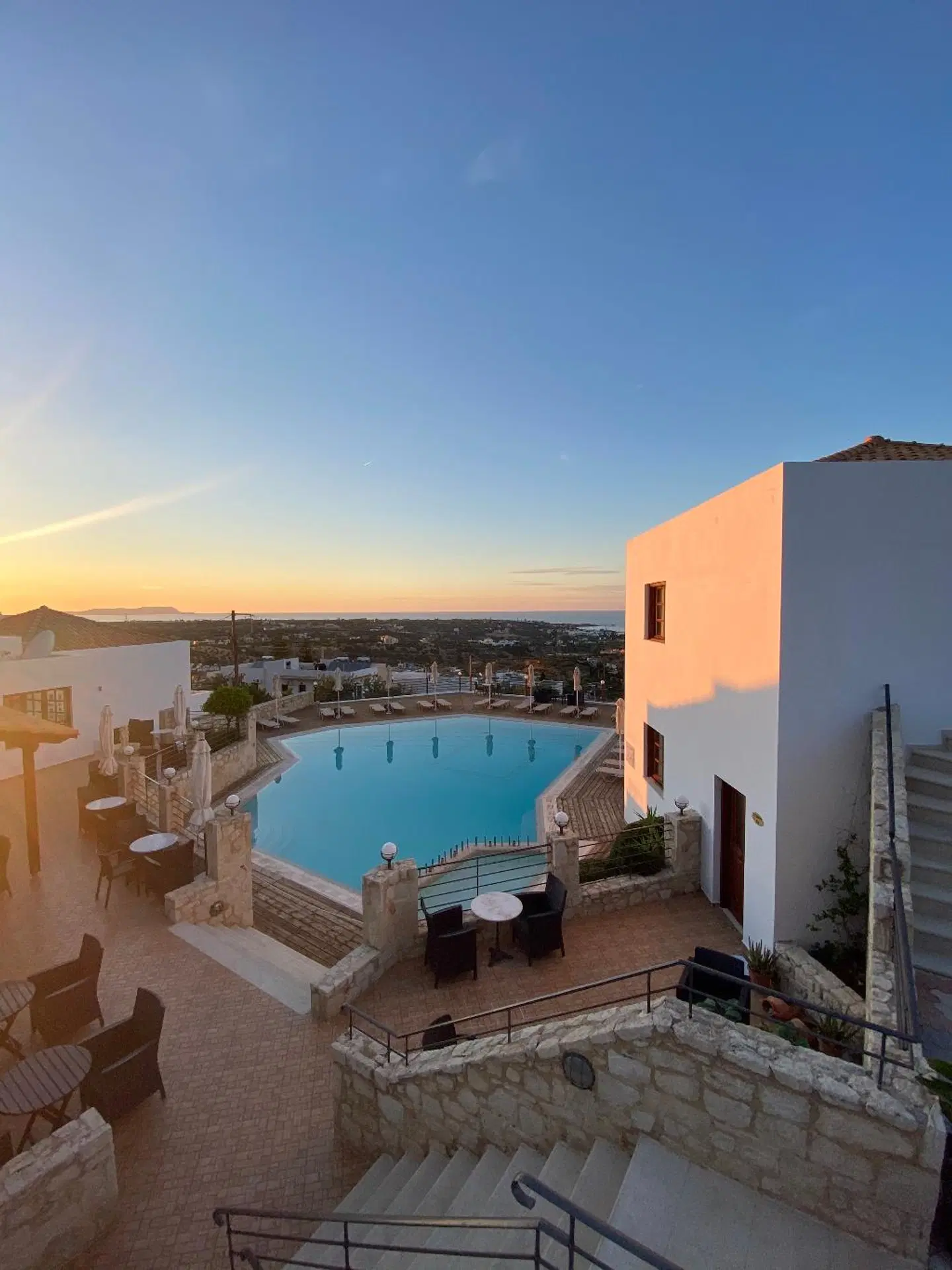 Amazones Village Suites OUTDOOR_POOL