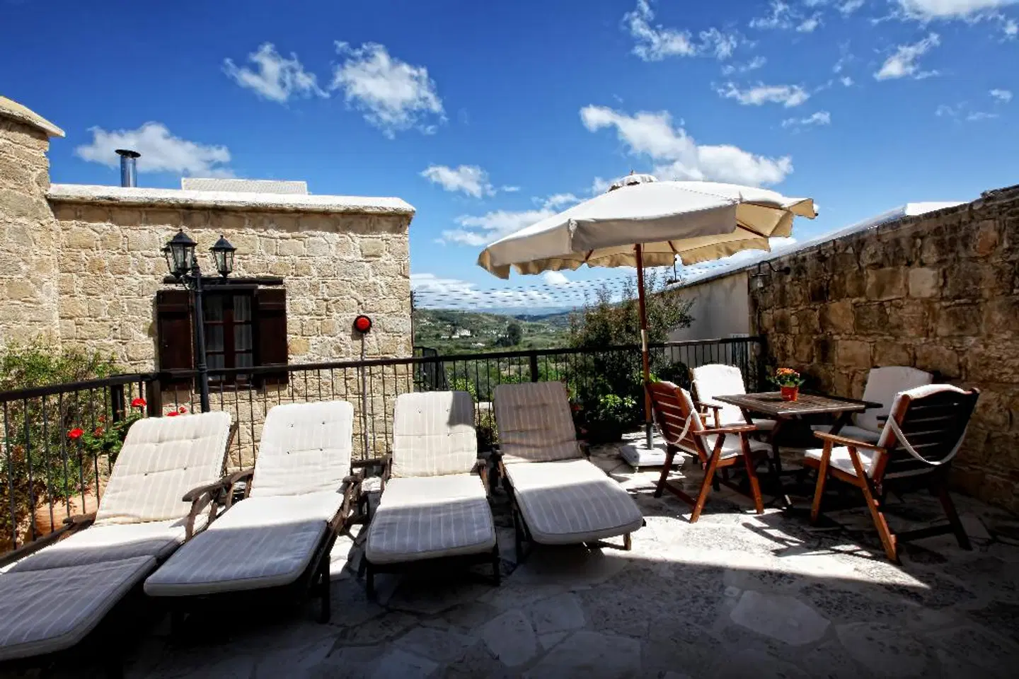 Leonidas Village Houses Terrasse