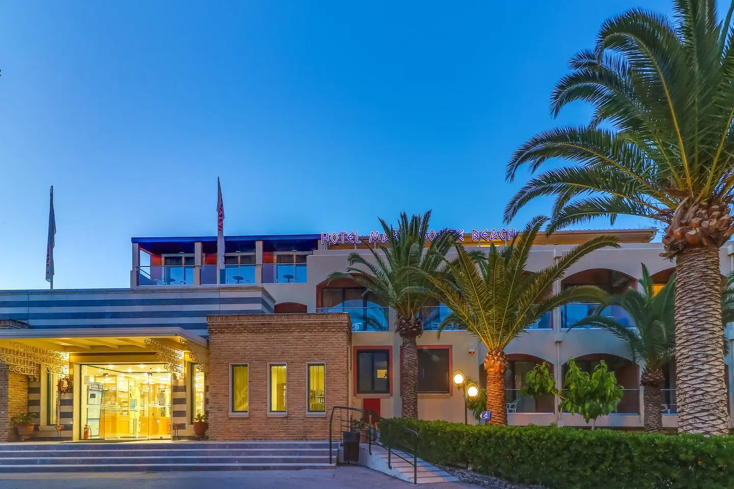 Mare Monte Beach EXTERIOR