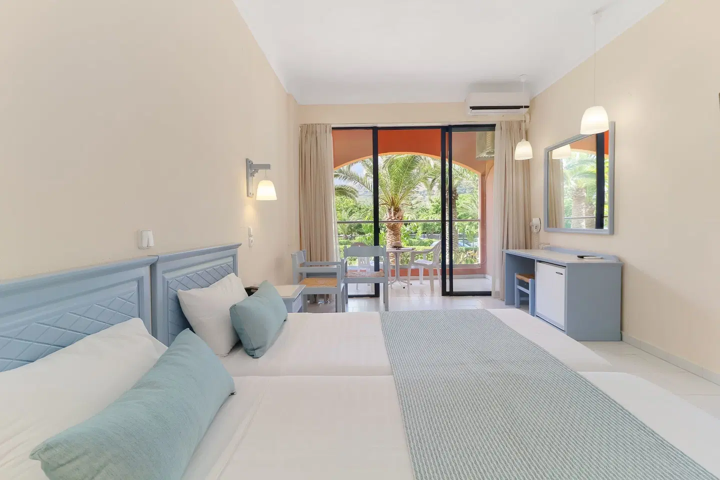 Mare Monte Beach ROOM_EXAMPLE