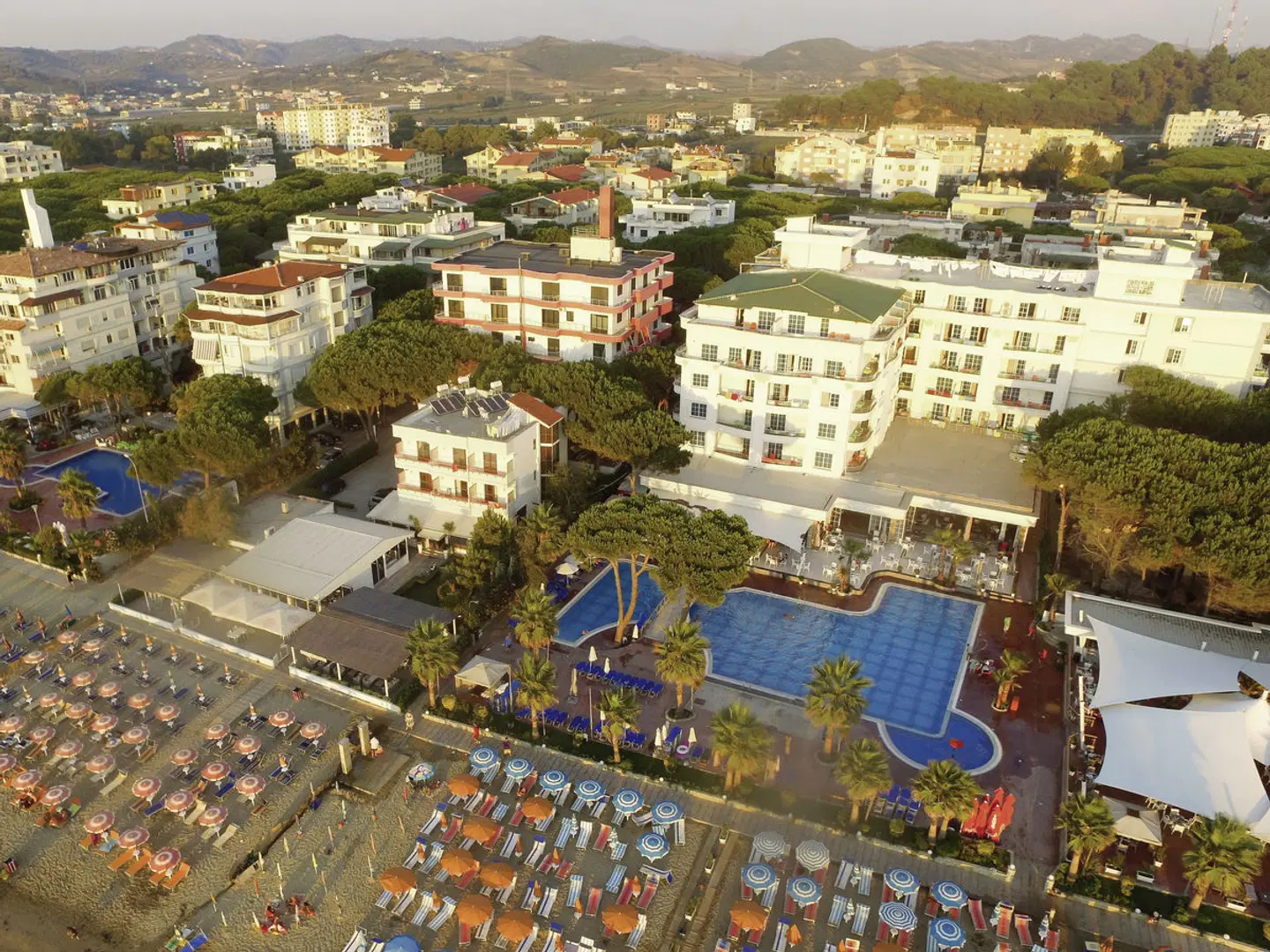 Fafa Premium Hotel EXTERIOR