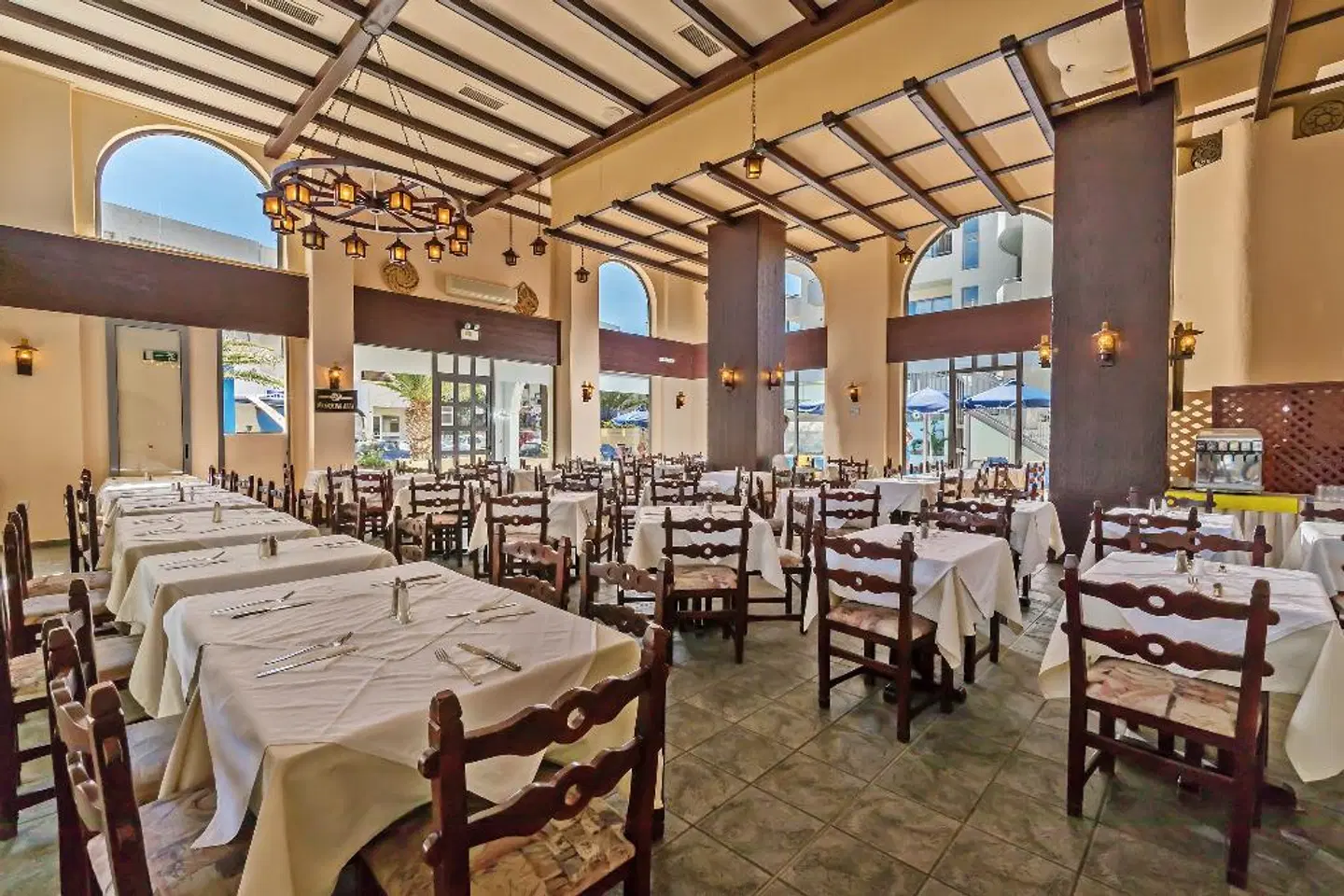 Lefkoniko Beach Restaurant