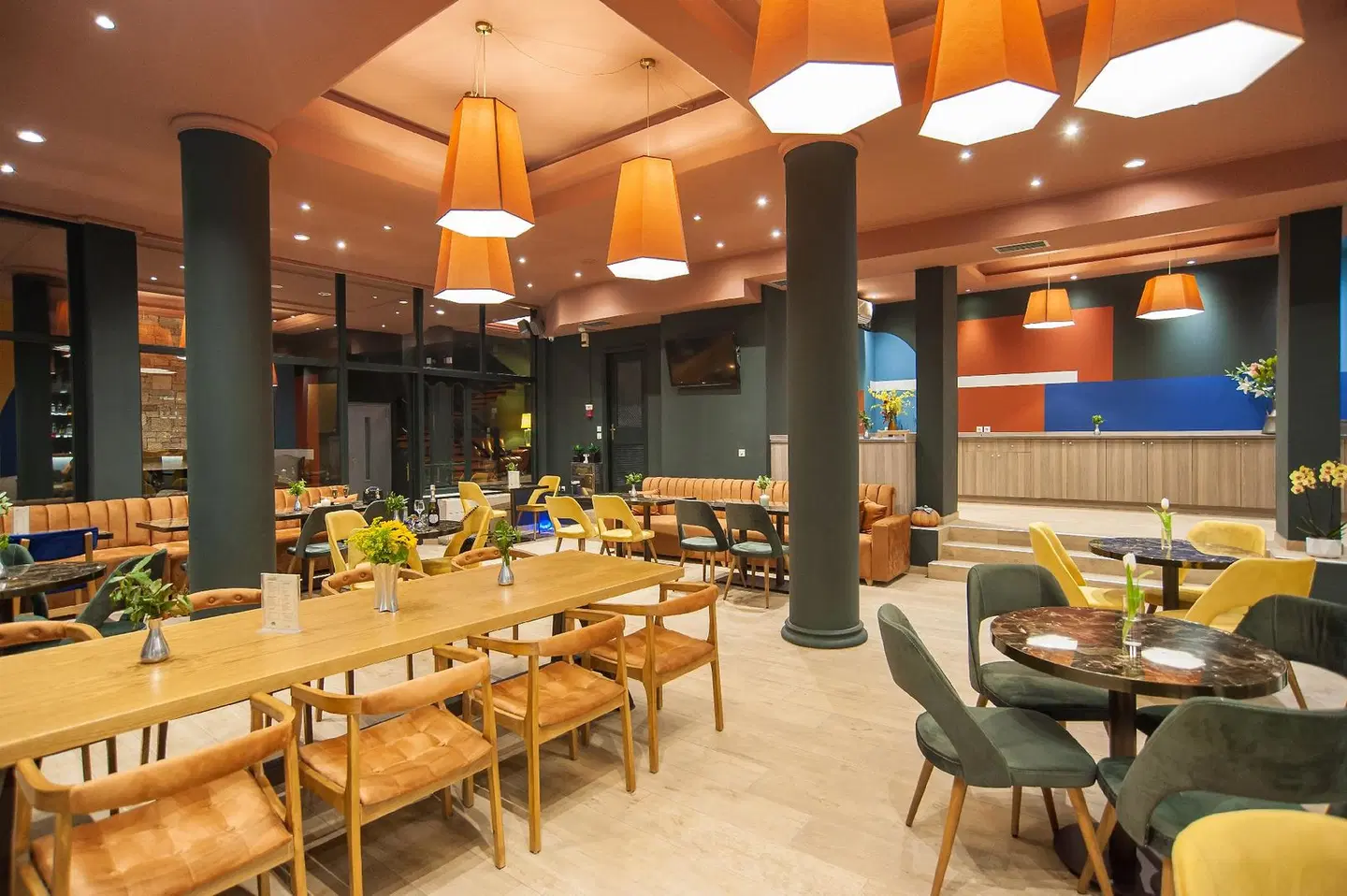 Parnassos LOUNGE_LOBBY