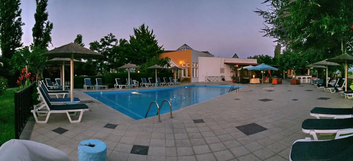Aegeon Hotel OUTDOOR_POOL