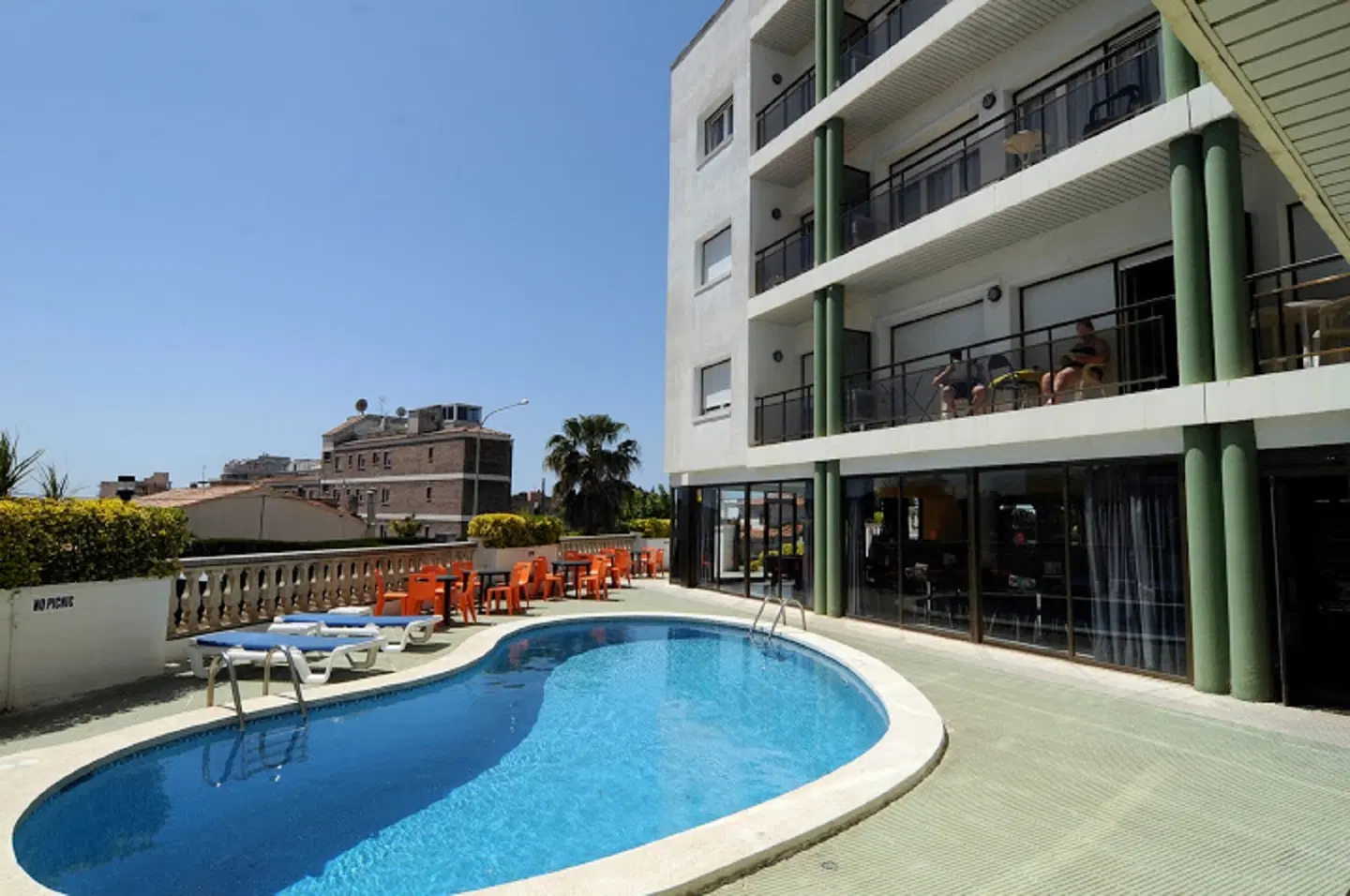 Apartamentos AR Melrose Place OUTDOOR_POOL