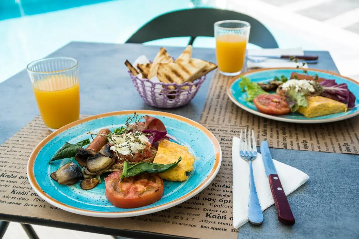 Evdokia Suites Restaurant