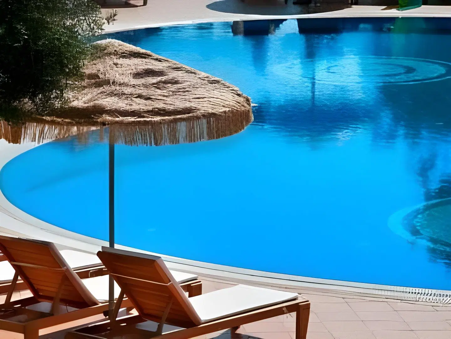 Thalassa Hotel OUTDOOR_POOL