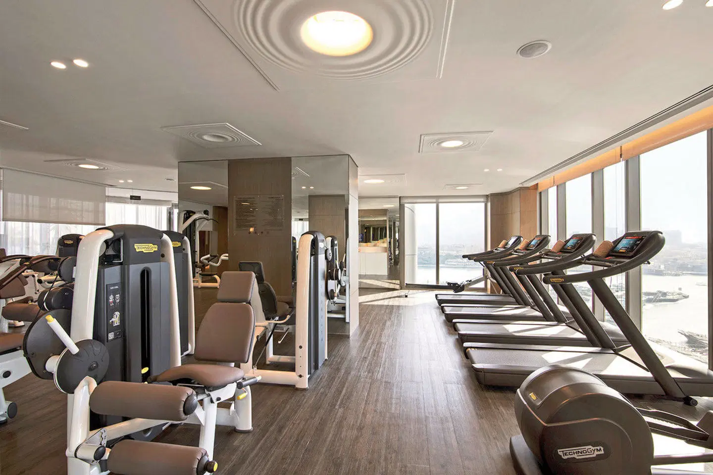 Al Bandar Rotana SPORTS_AND_LEISURE