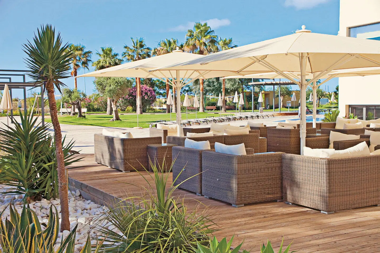 Ozadi Altura Beach Resort Terrasse