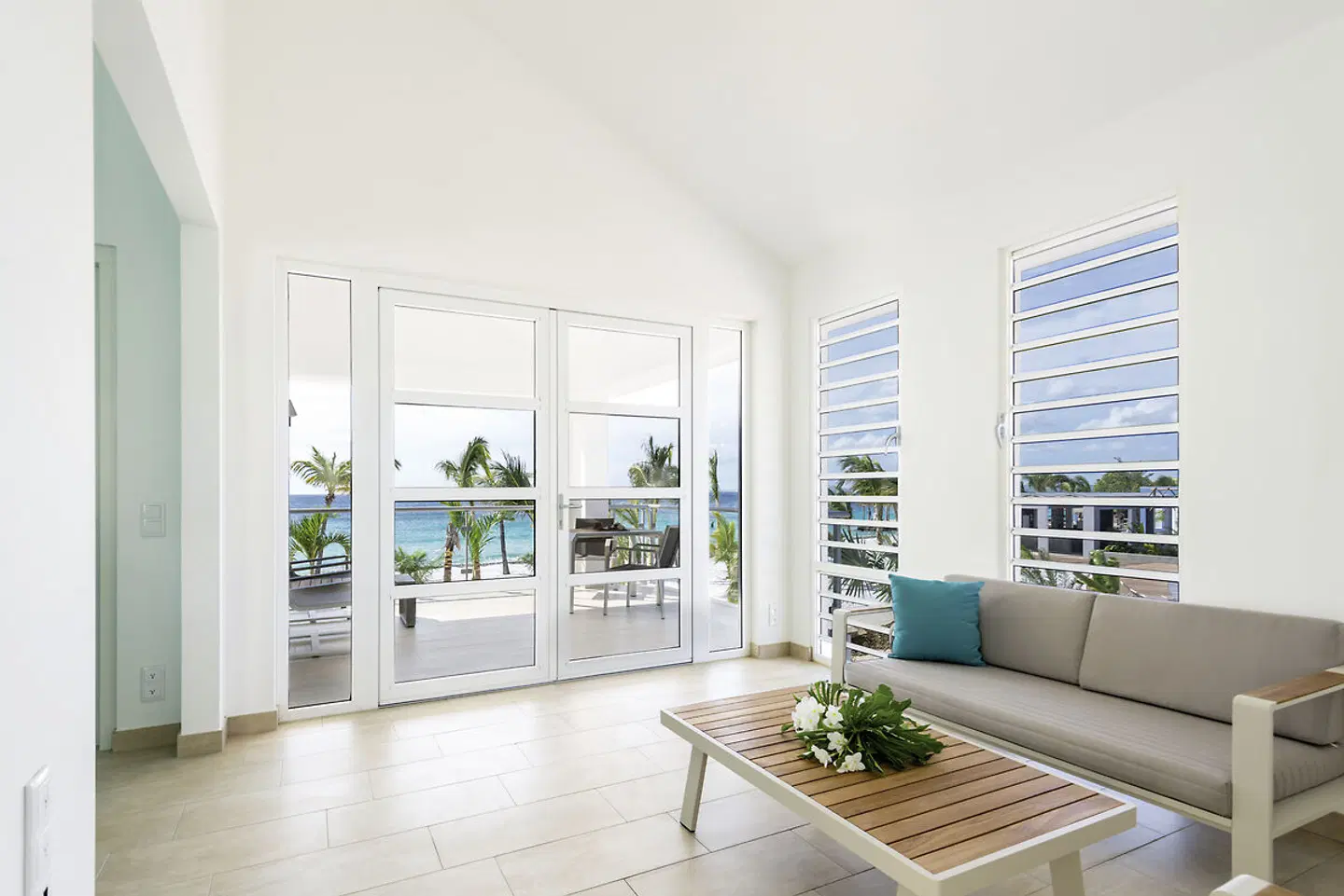 Delfins Beach Resort Bonaire, Tapestry Collection by Hilton LOUNGE_LOBBY