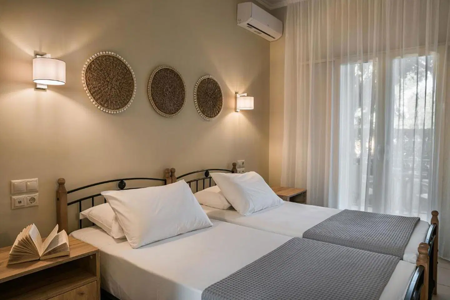 Irilena Hotel ROOM_EXAMPLE