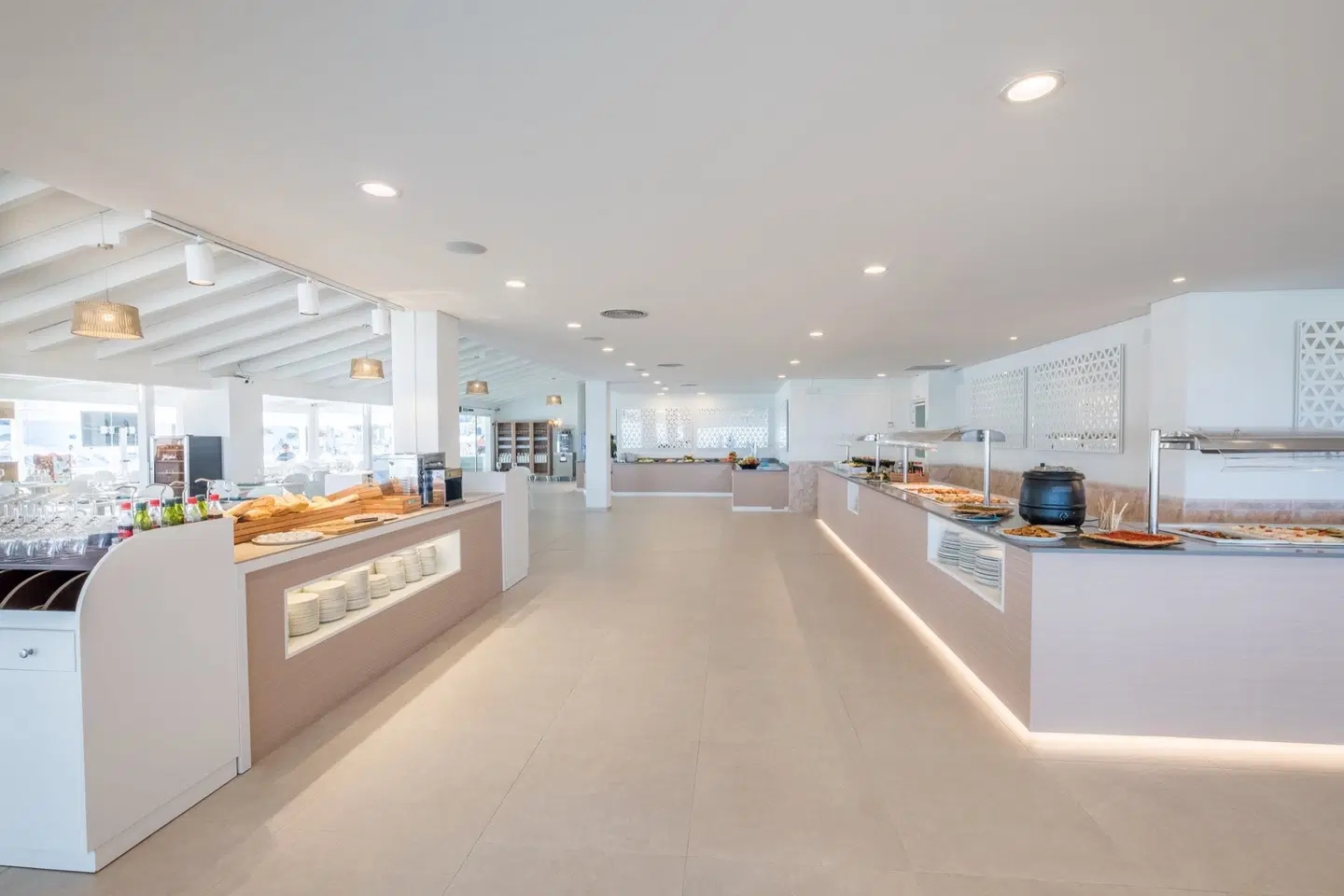 FERGUS Style Carema Beach LOUNGE_LOBBY