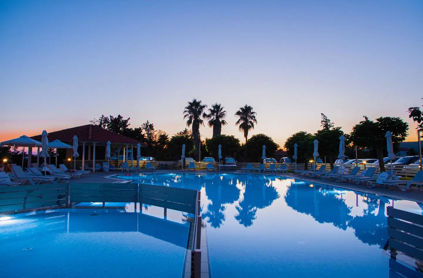 Lily-Ann Village OUTDOOR_POOL