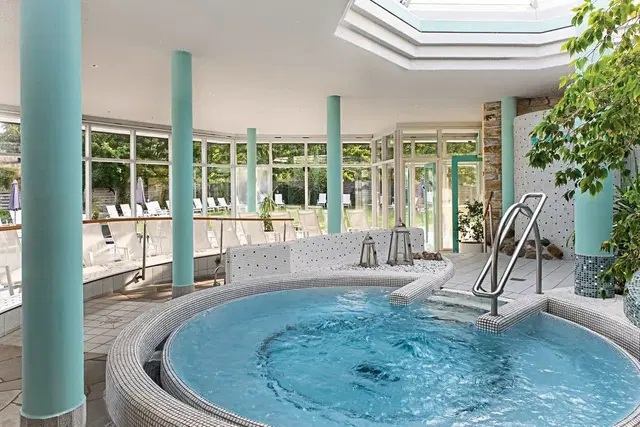 Victor's Residenz-Hotel Teistungenburg Hallenbad