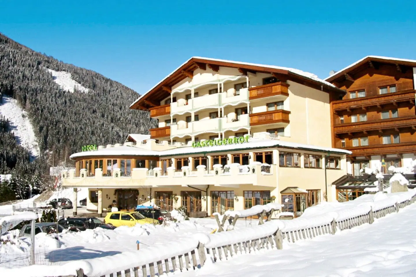 Alpenwellnesshotel Gasteigerhof EXTERIOR