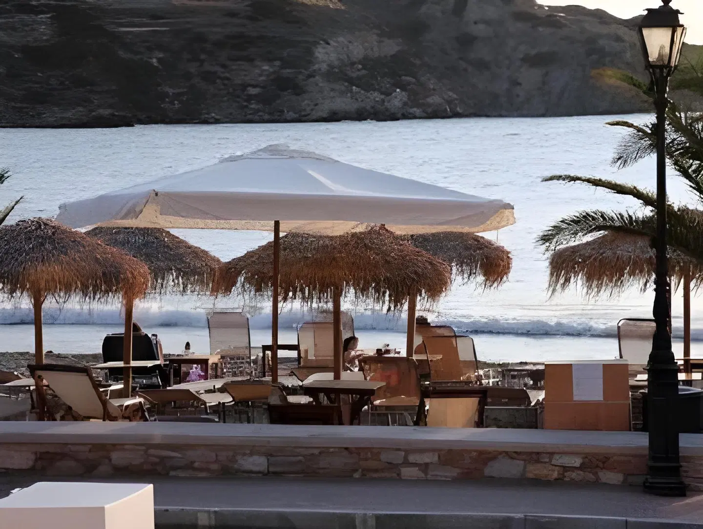 Blue Harmony Hotel Restaurant