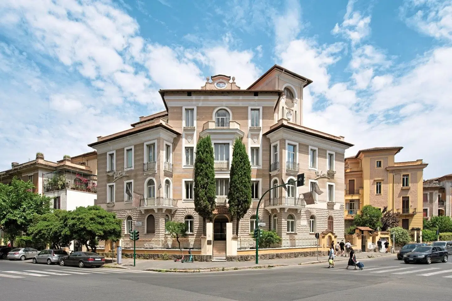 The Cross Hotel EXTERIOR