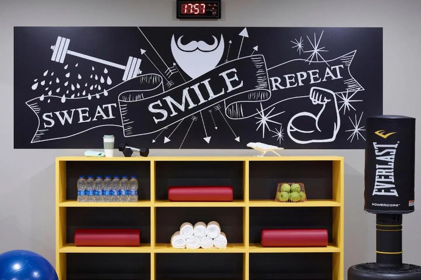 Moxy Athens City EXTERIOR