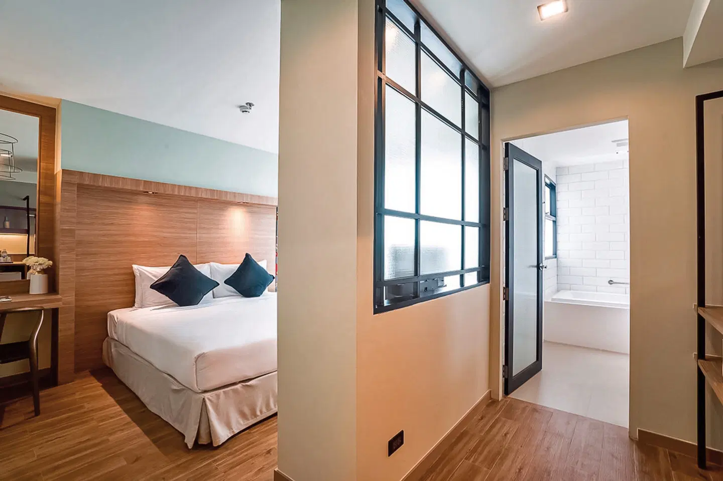 Sunshine Hip Hotel ROOM_EXAMPLE